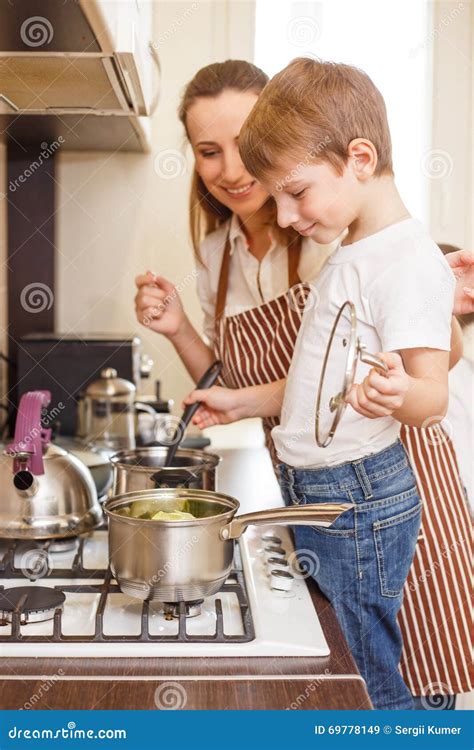 family pornhob|family.